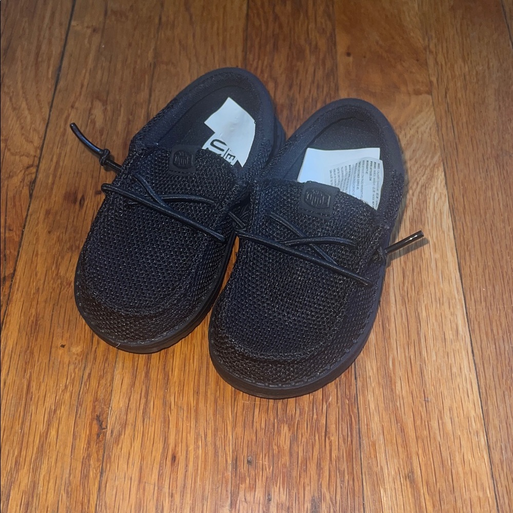 Hey Dudes Black Mesh Loafers